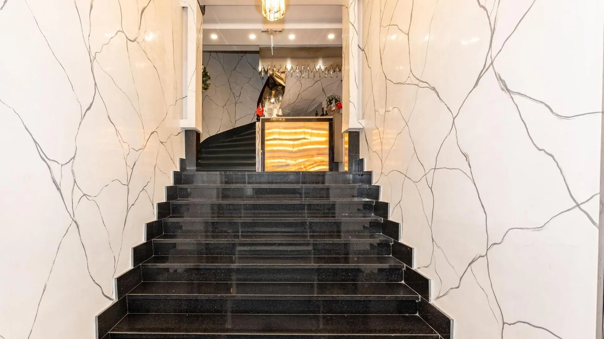 The Now Hotel Istanbul 0*,